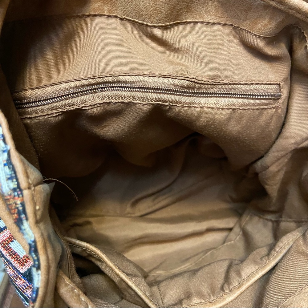 Tribal Pattern Tan Backpack - Picture 4 of 7